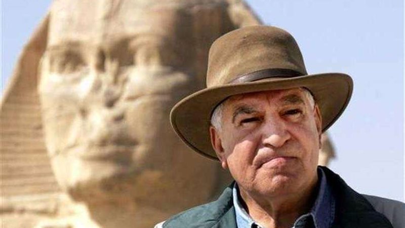 زاهى حواس