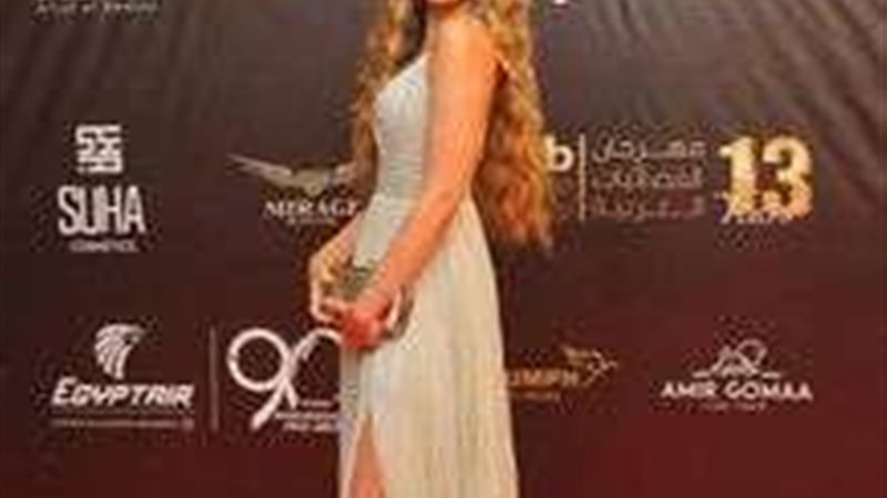 هنا الزاهد