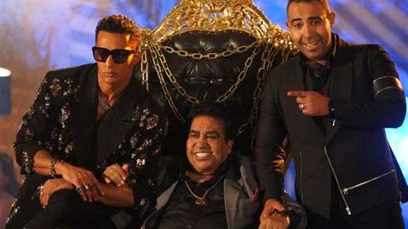 أحمد عدوية ونجله