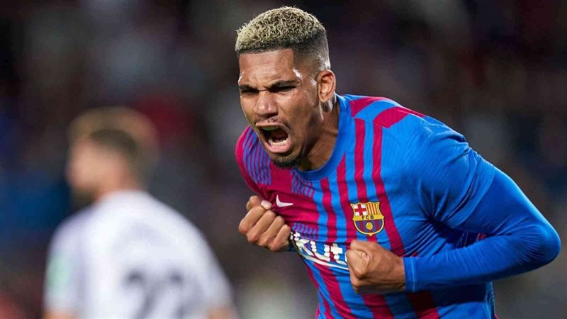 رونالد أراوخو لاعب