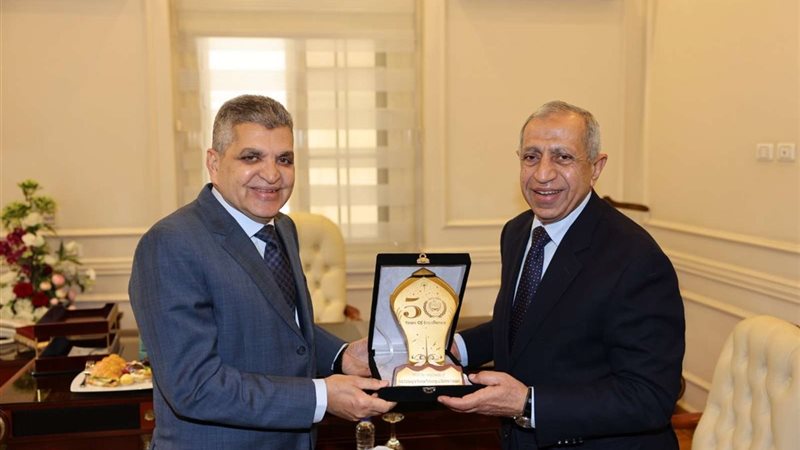 الفريق أسامة ربيع