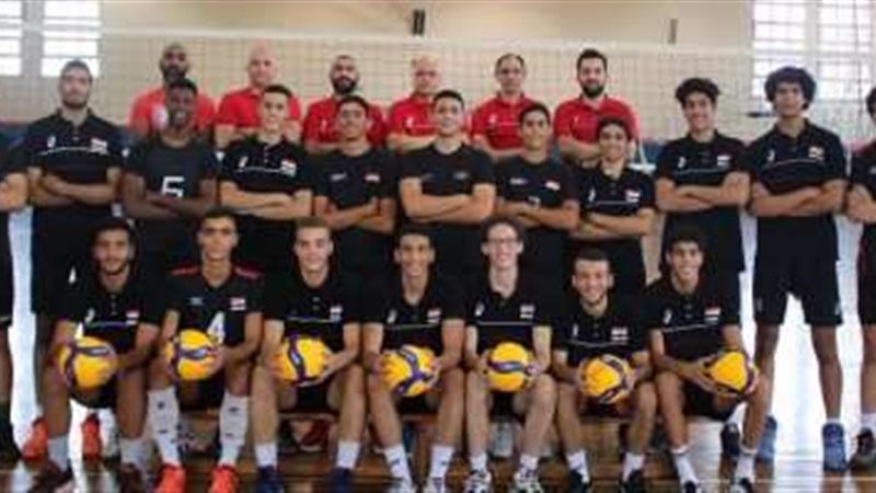 طائرة منتخب الشباب