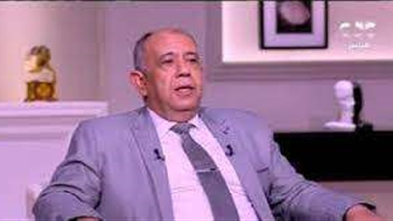الدكتور أحمد جلال