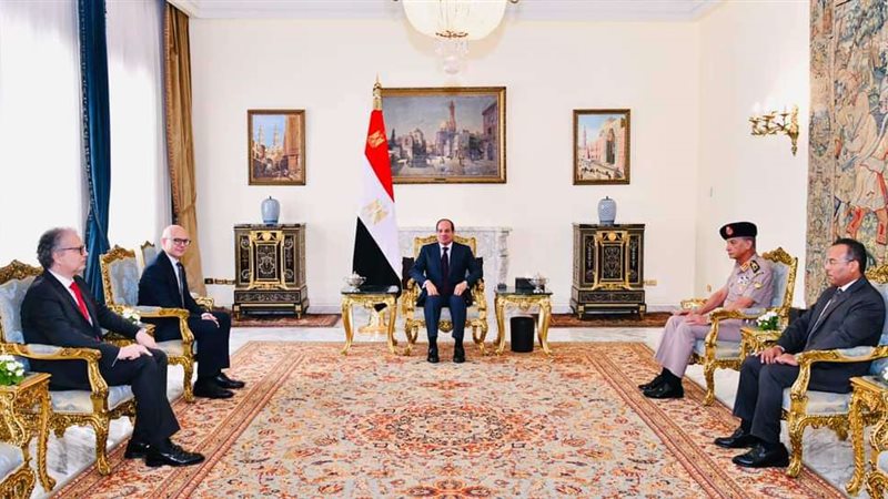 صور من لقاء السيسي