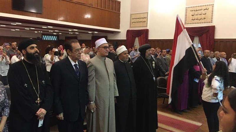 قيادات الأزهر والكنائس