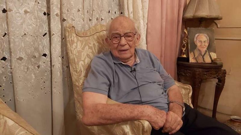 الفنان رشوان توفيق