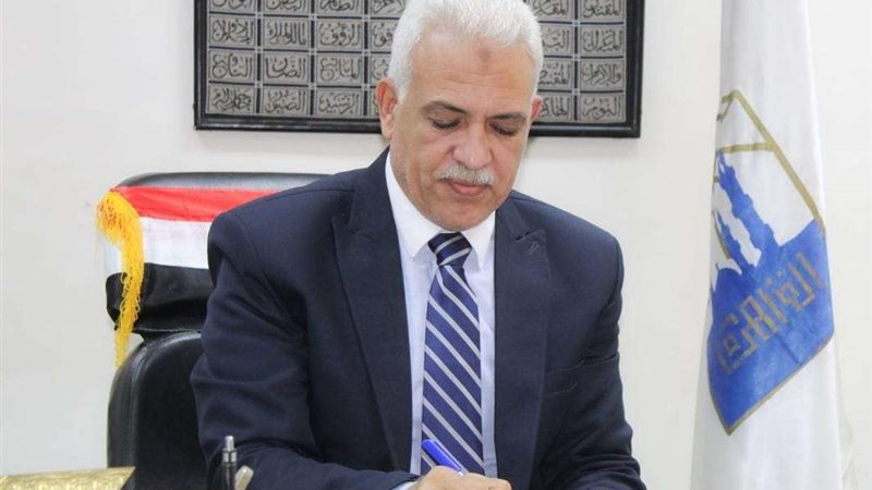أيمن موسى وكيل وزارة