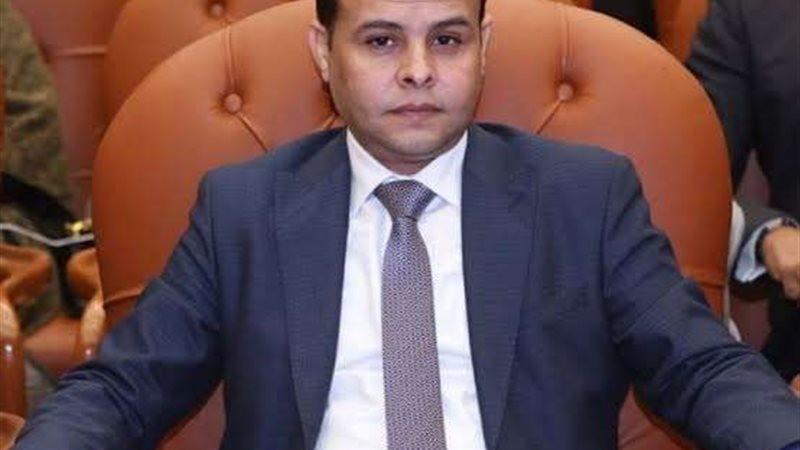 النائب مدحت الكمار