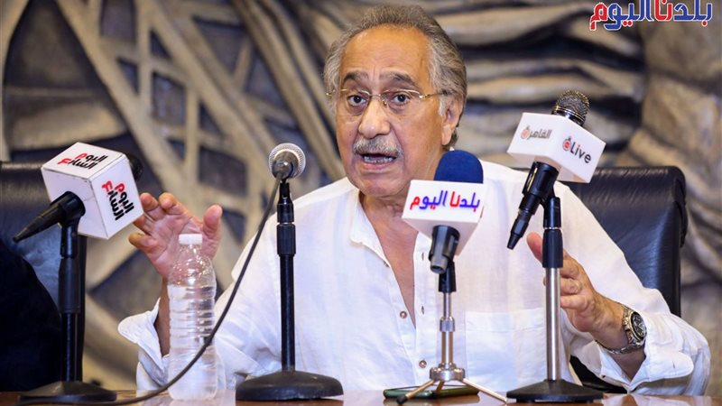 ندوة الفنان فؤاد