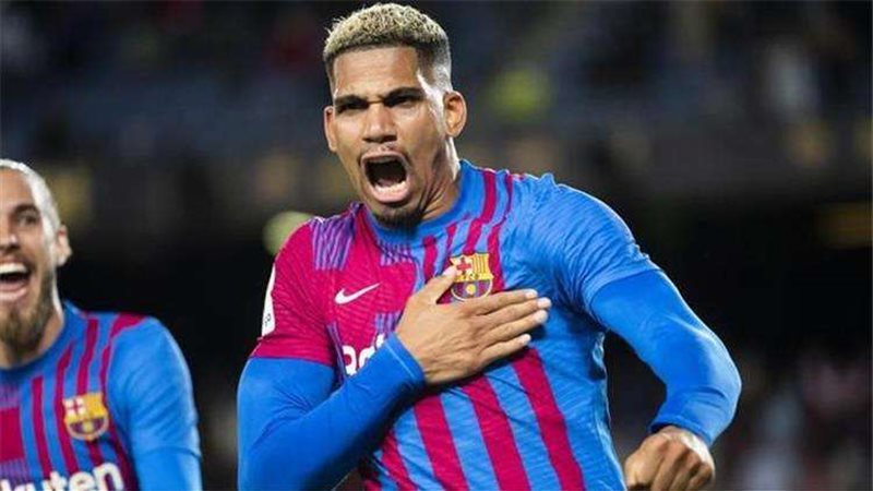 أراوخو، لاعب فريق