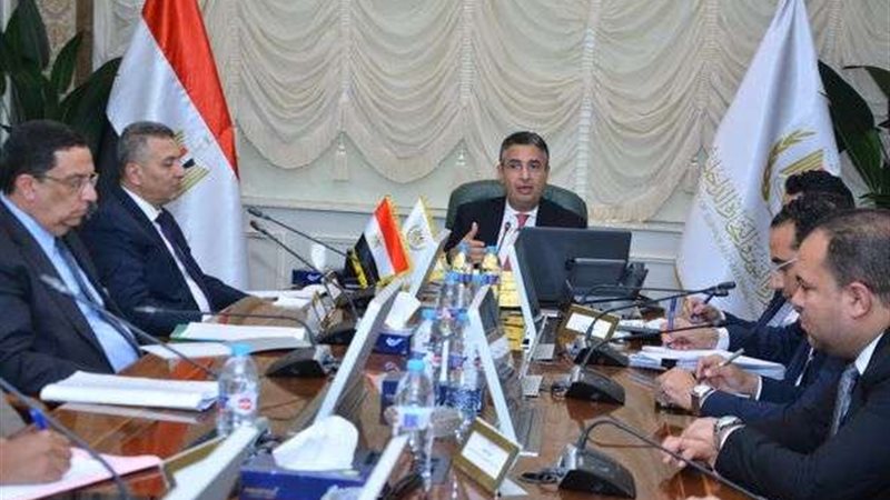 وزير التموين