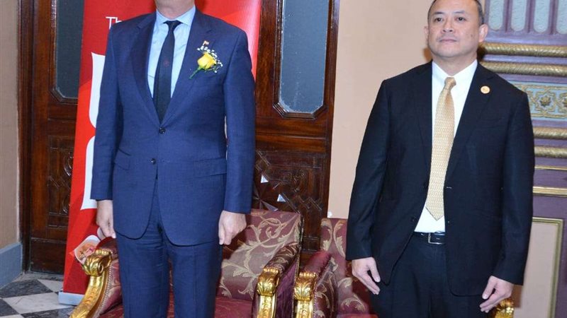 وزير التموين