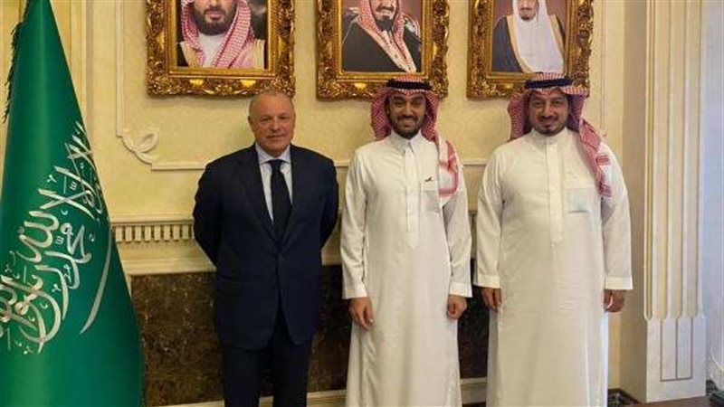 هاني أبو ريدة والأشقاء