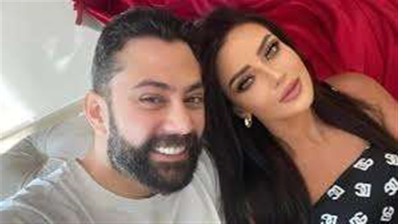 رضوى الشربيني وشقيقها