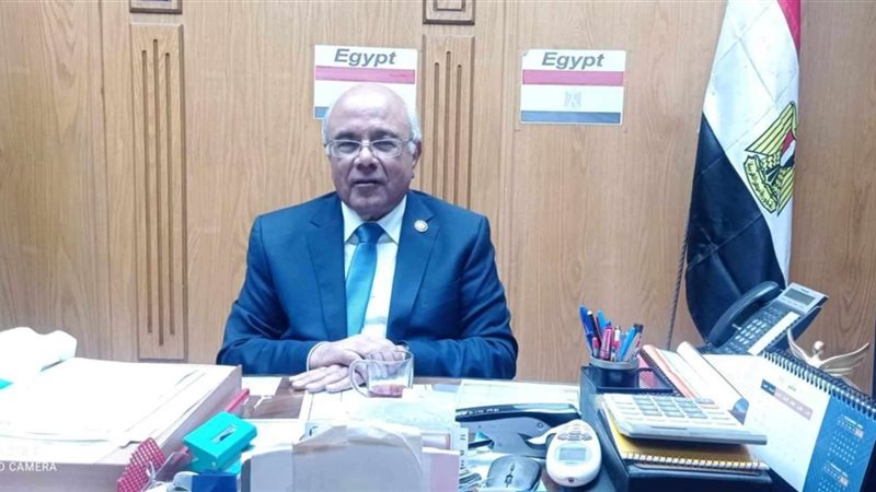 رئيس لجنة الإسكان