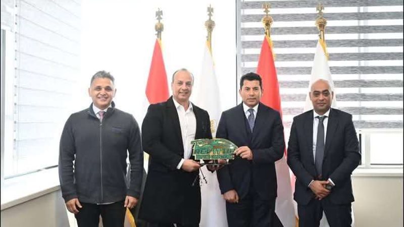 الدكتور أشرف صبحي