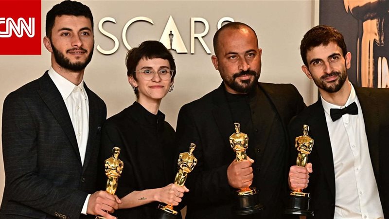 صناع الفيلم أثناء