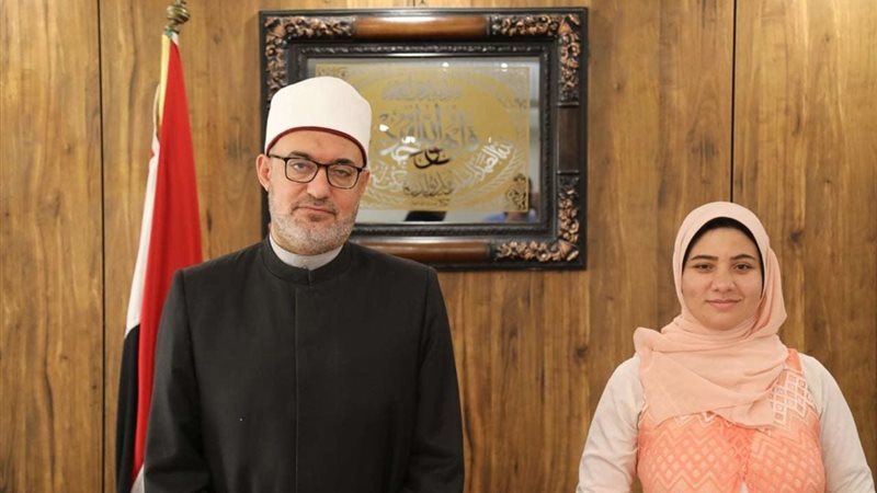 الصحفية هبة يحيى