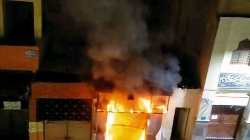 حريق محل أمام محطة