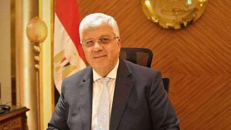 أيمن عاشور وزير التعليم