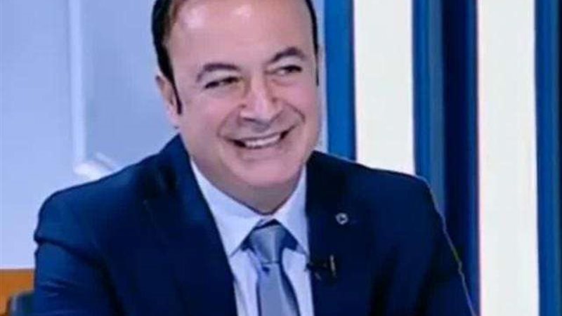 الدكتور أحمد يونس