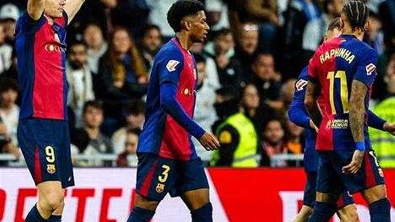 فريق برشلونة الاسباني