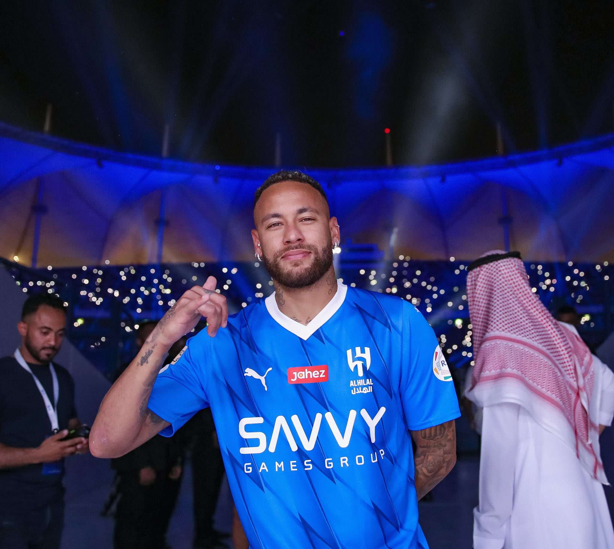 الهلال السعودي يقدم نيمار للجمهور بالفيديو بلدنا اليوم 0875