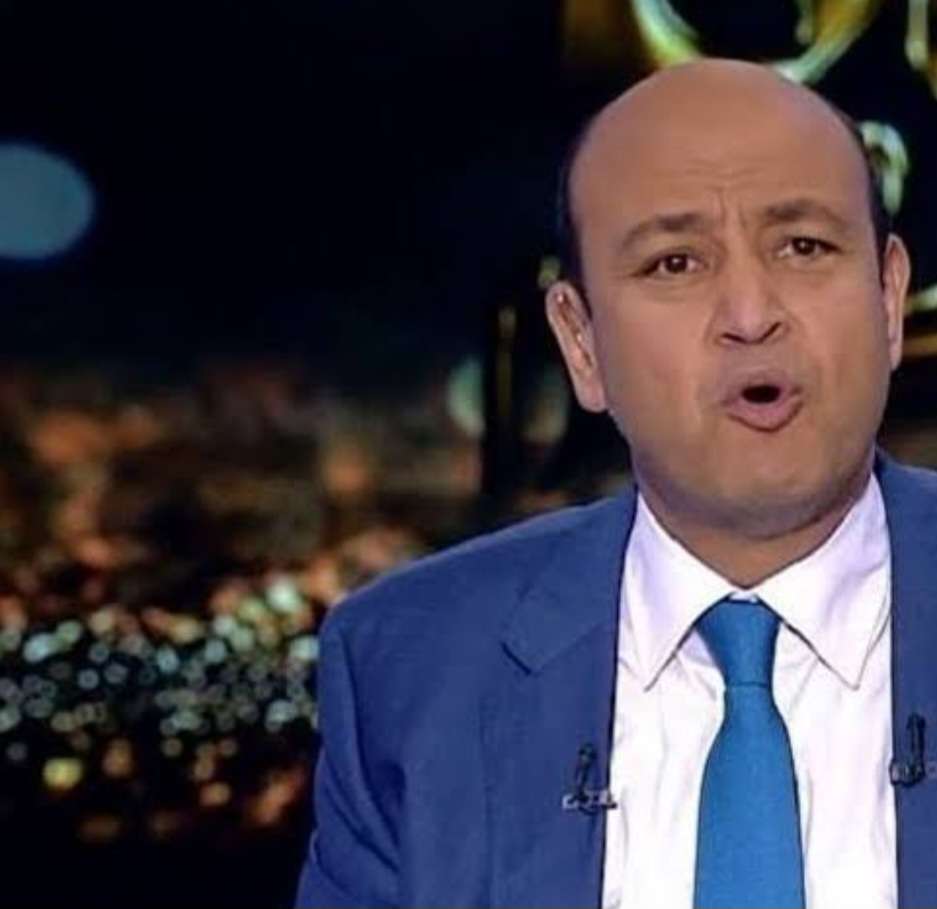 عمرو أديب ينفجر غضباً: "مصر لم تهزم في أكتوبر.. دم الشهداء أكبر من الجدل" 